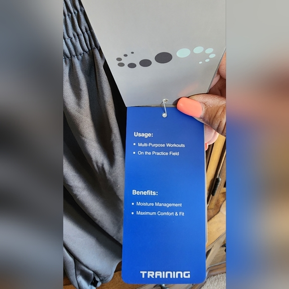 NWT Men's Athletic Shorts - Picture 8 of 8